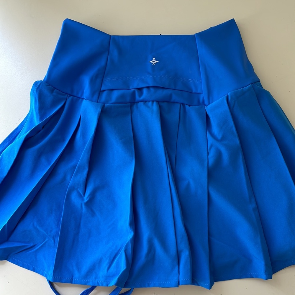 Halara Breezeful High Waisted Pleated Cut Out Skirt - Picture 5 of 7